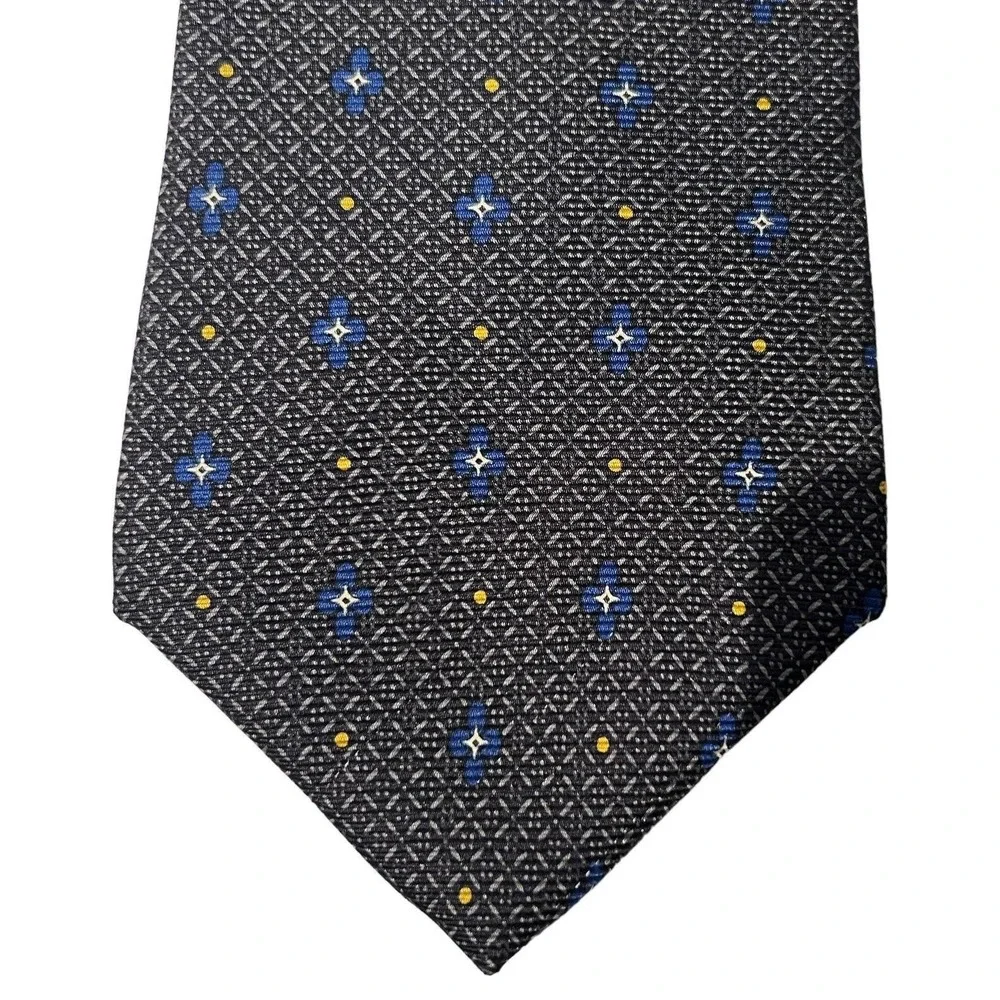 Vintage Tommy Hilfiger 100% Silk Mens Necktie 2 tone Charcoal /Gold 60 in USA‎